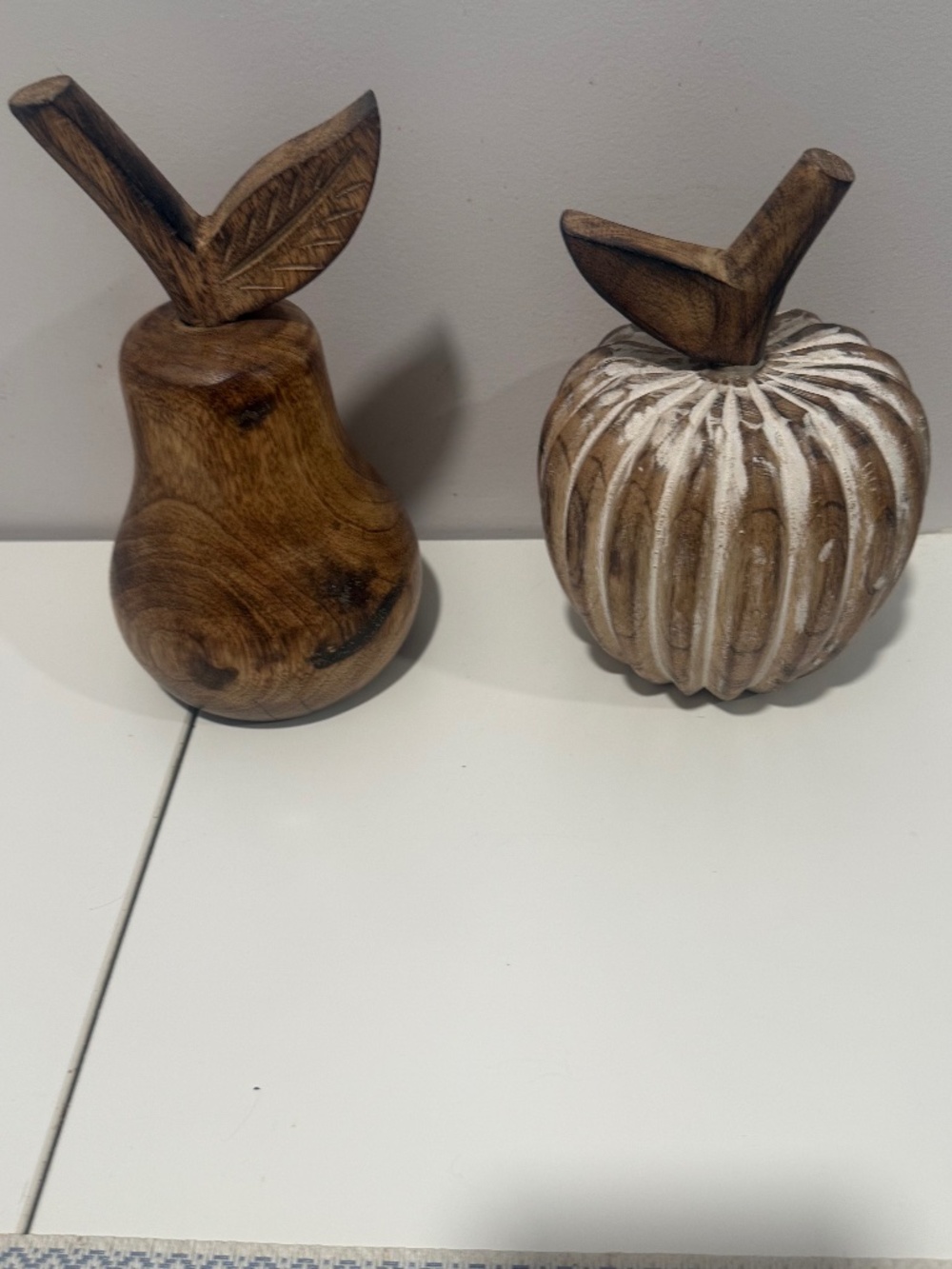 Set of 2 Mango Wood Decor - Carved Pear + Whitewashed Ribbed Apple